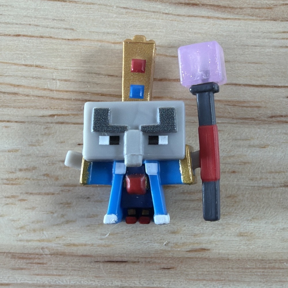 Minecraft Mini-Figures Dungeon Series #20 1" Arch Illager Mini Figure Mojang